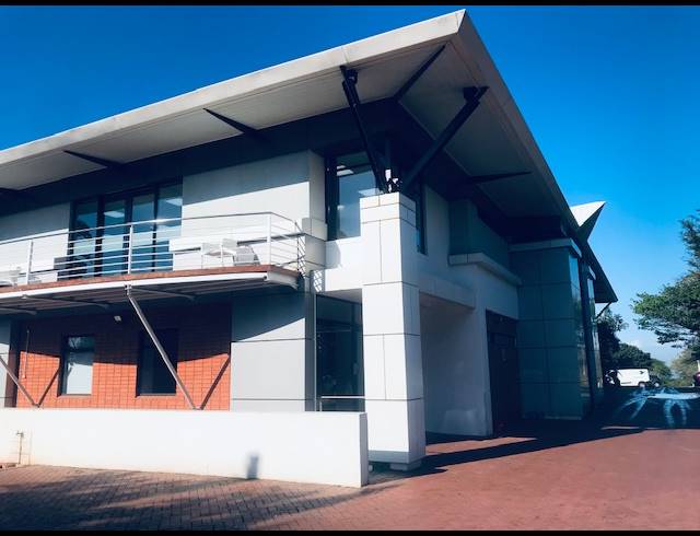 525M² OFFICE TO LET IN LA LUCIA RIDGE
